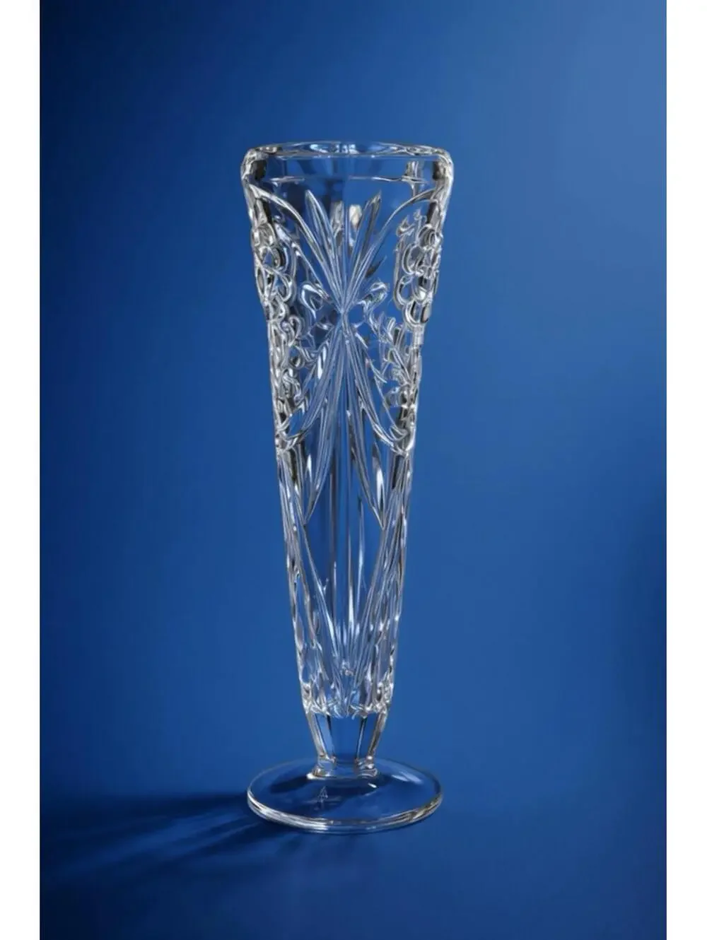 Vintage Cut Crystal Fluted Flower Vase - Elegant Clear Glass Art